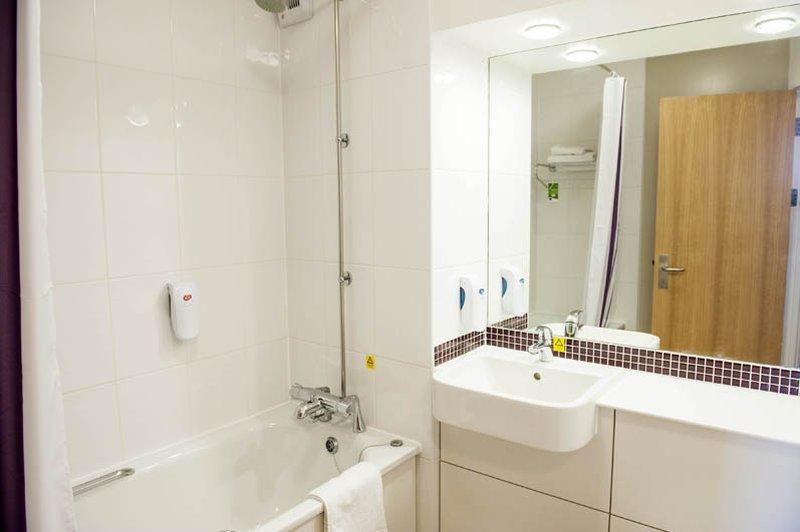Premier Inn Glasgow ميلنغافي المظهر الخارجي الصورة