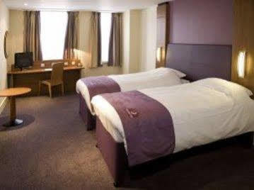 Premier Inn Glasgow ميلنغافي المظهر الخارجي الصورة